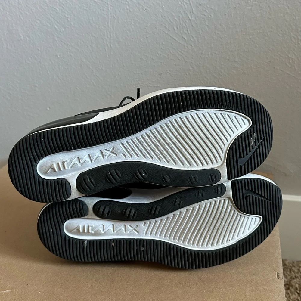 AIRMAX DIA TRAINERS Sneakers